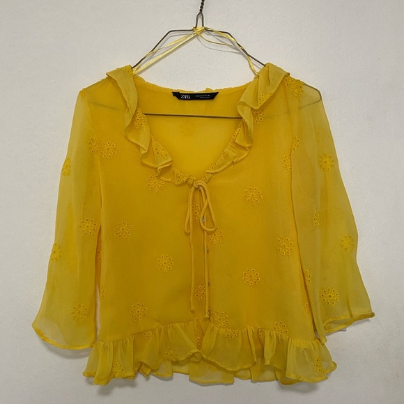 NWOT Zara yellow embroidered blouse - Picture 5 of 10